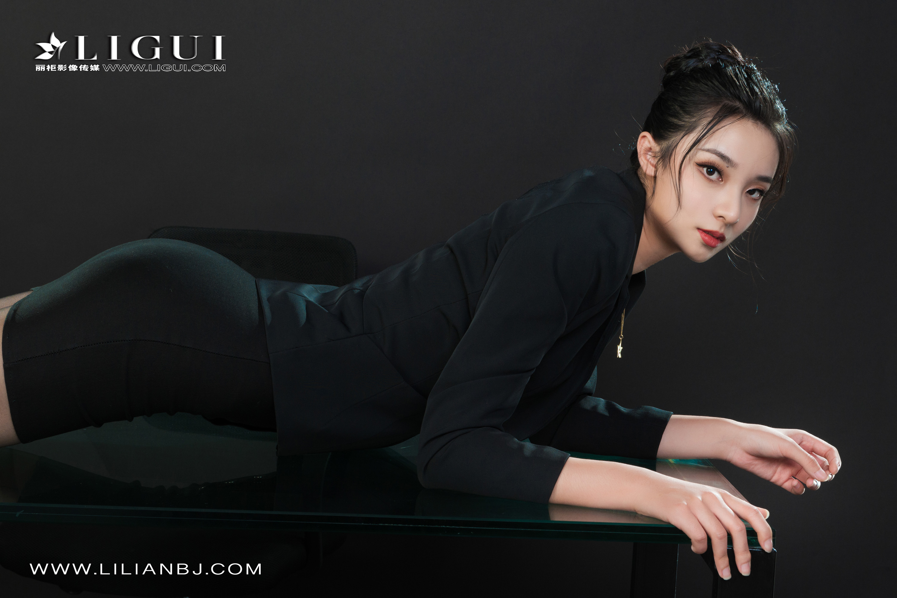 Ligui丽柜 2022.01.12 网络丽人 Model 伊萱